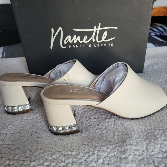 Nanette Dani Mules Size 7 Medium - Picture 10 of 11